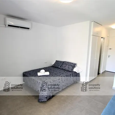 135 Agata Apartamentos. Piscina Y Playa. A Corta Distancia Del Centro.