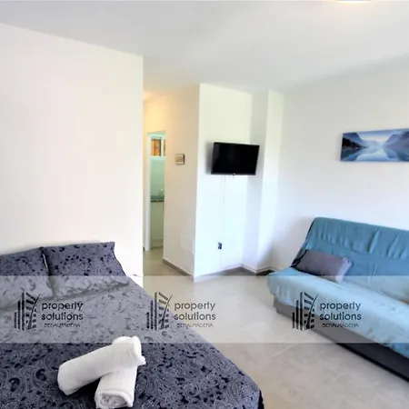 135 Agata Apartamentos. Piscina Y Playa. A Corta Distancia Del Centro. Apartment Benalmadena